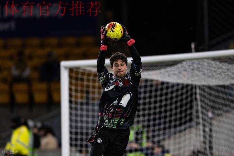 曼联拉门斯力保平局!互捅局彰显门将神奇,库瓦接班人隐约可见! 曼联拉门斯力保平局!互捅局彰显门将神奇,库瓦接班人隐约可见!